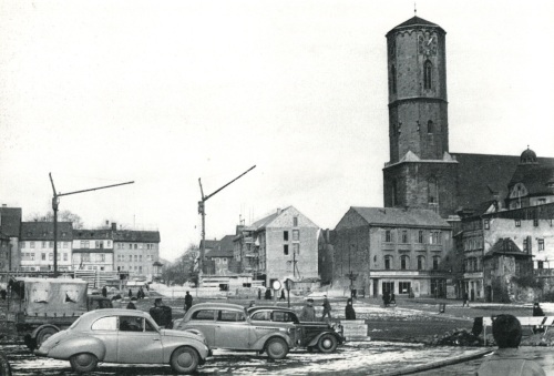 Löbderstraße 1958 - entnommen "100 Jahre Jena im Foto", jena-information 1986, © Sammlung F.W.Richter